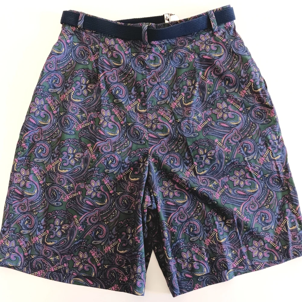 Vintage high waist pleated cotton golf Bermuda shorts. Sz 12. Jean Bell